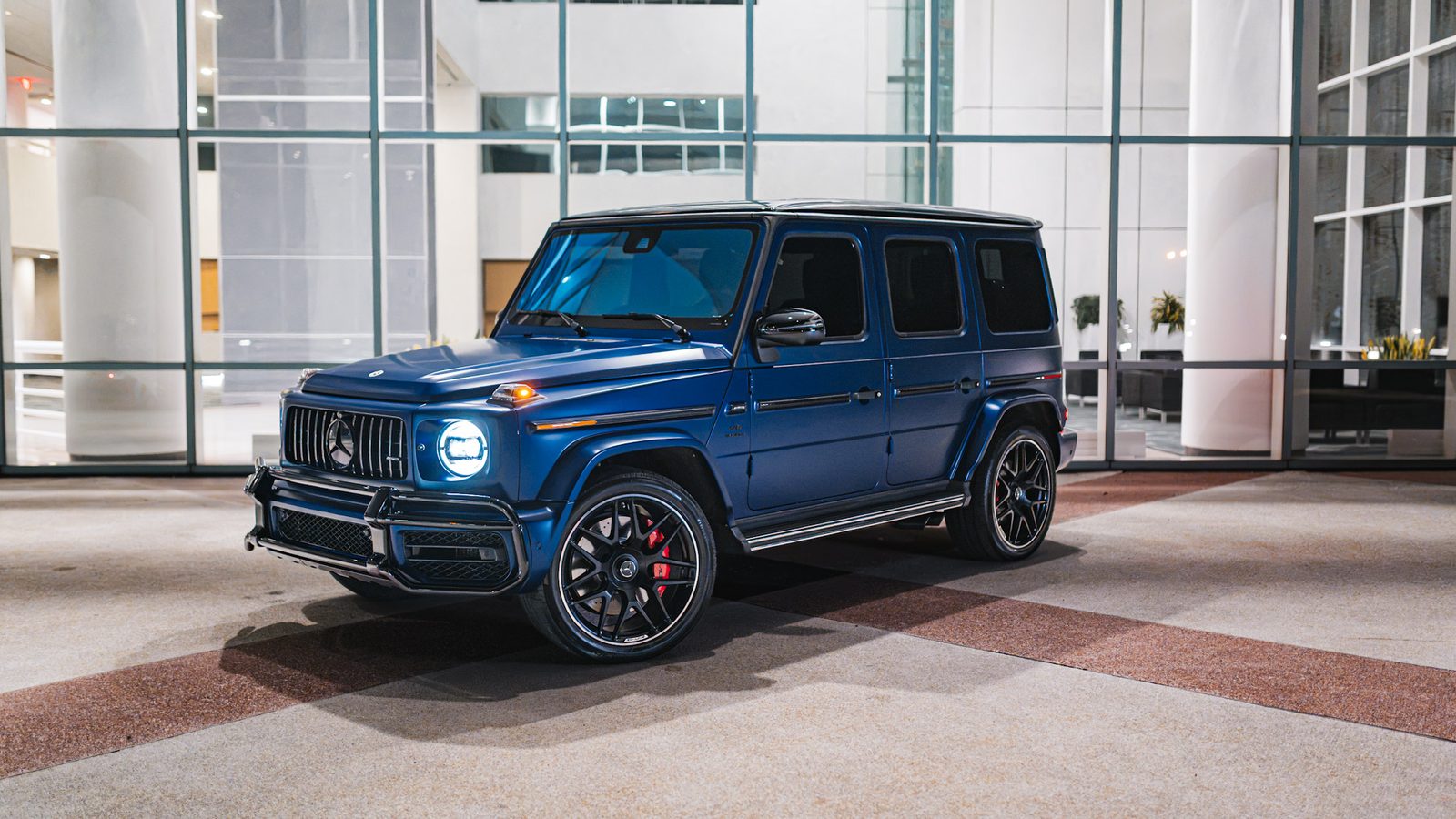 G Wagon (G63 Matte Blue)