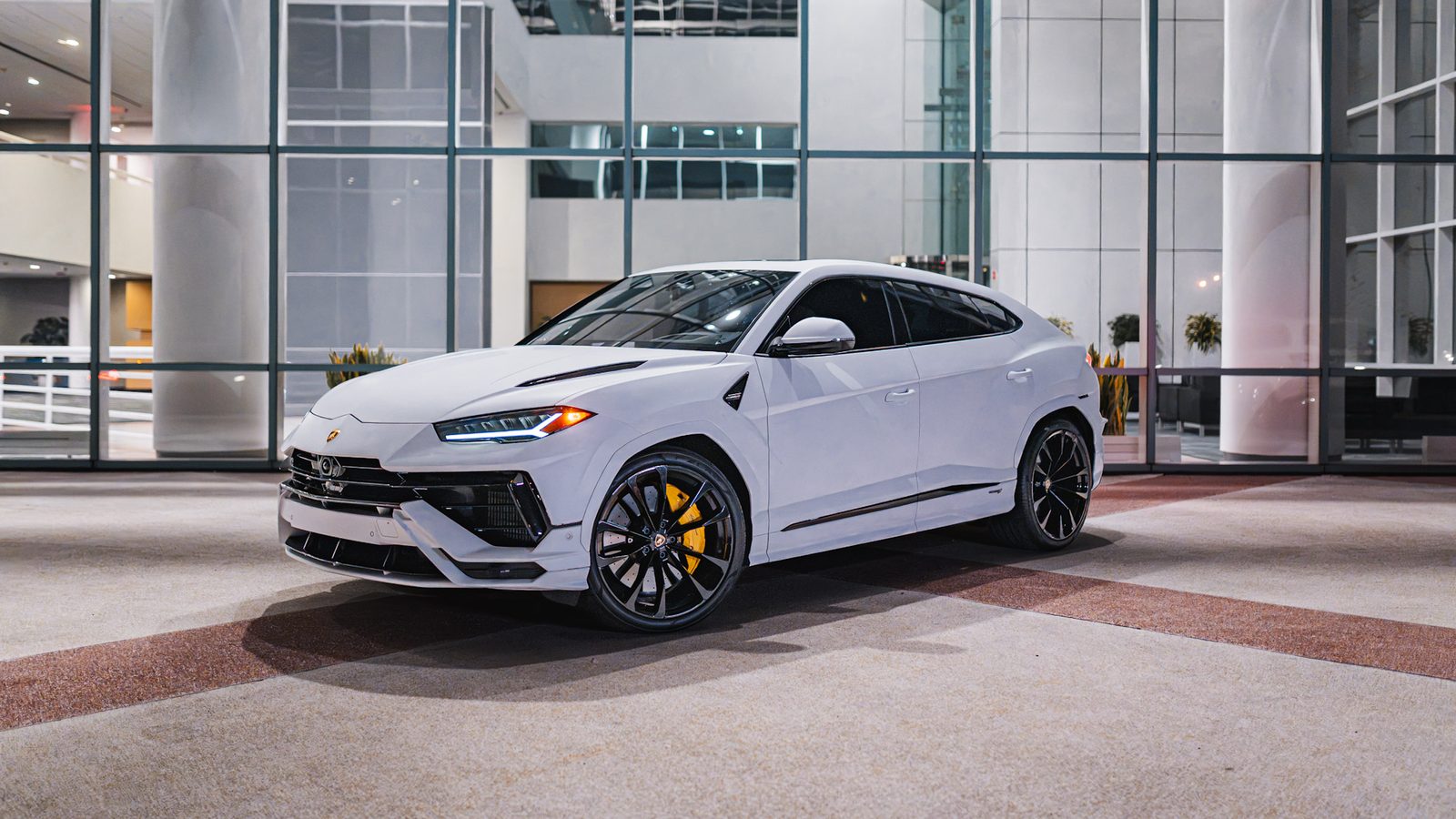 Lamborghini Urus S